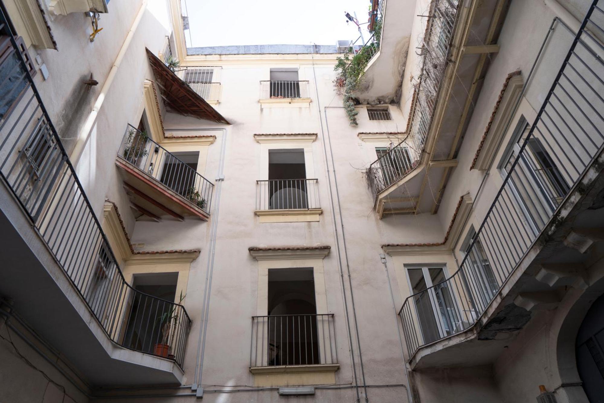 Etna Timeo Central Apartment In Baroque Building Catania Ngoại thất bức ảnh